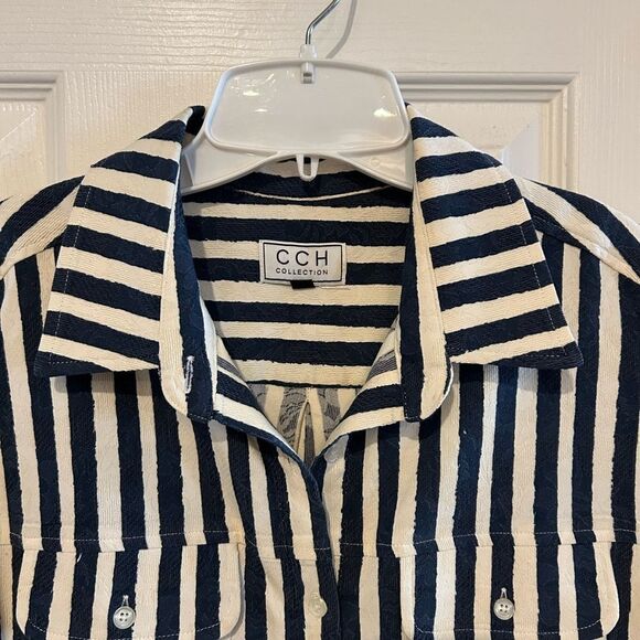 CCH Collection Nautical Navy & White Striped Collared Button Blouse SZ M - Picture 4 of 9
